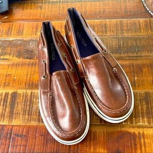 Nautica Boys Size 3 Loafers